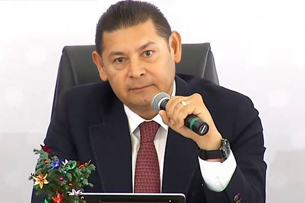 Gobernador recurriría a la SCJN si empresarios no acceden a negociar la duda del CIS 