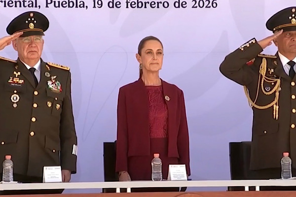 Desde Puebla, Sheinbaum refrenda respaldo al Ejército Mexicano