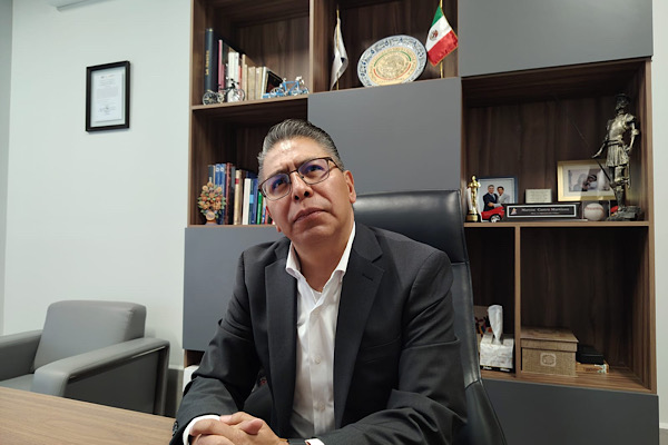 Coordinador de diputados panistas pide a dirigentes explicar incorporación de Blanca Alcalá