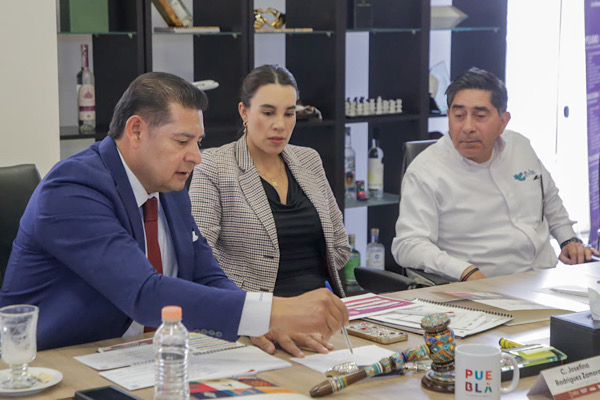 Modernización del aeropuerto de Puebla impulsará turismo, conectividad y desarrollo económico