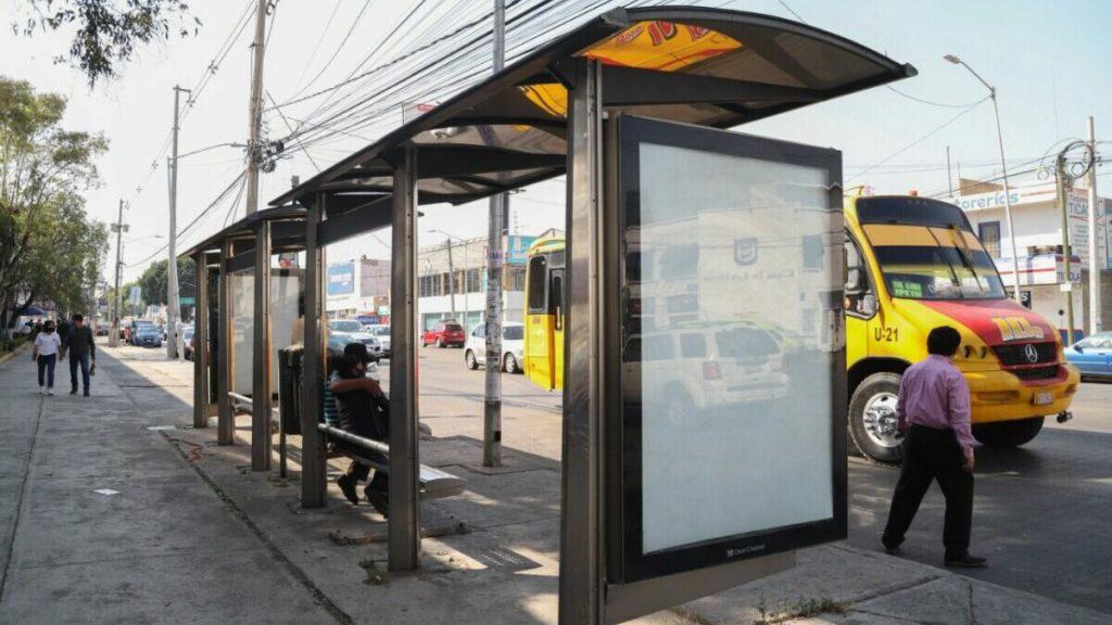 Ayuntamiento realizará intervención de parabuses; revelarán inversión en próximos días