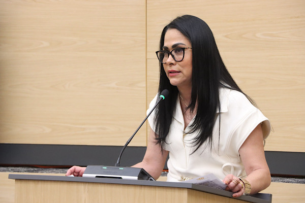 Impulsa Fedrha Suriano iniciativa en materia de prevención y sanción del embarazo infantil y adolescente