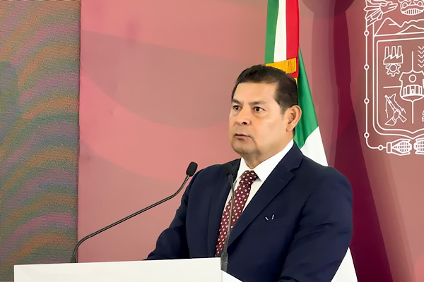 En San José Chiapa se busca un centro de transformación de residuos: Armenta