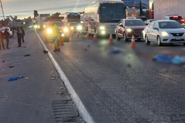 Fallece motociclista tras ser arrollado en la autopista Puebla-Orizaba 