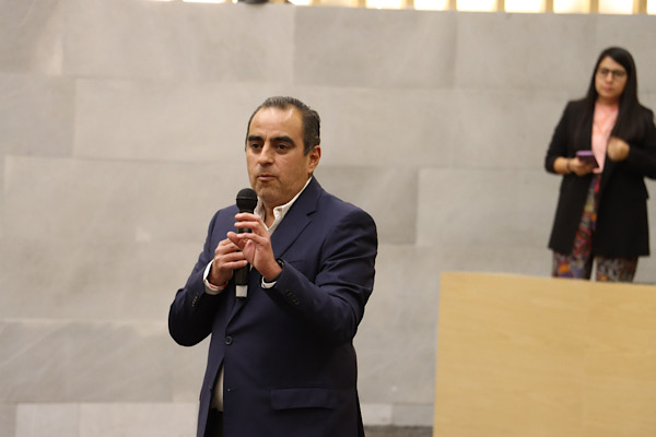 Encabeza el diputado Mauricio Céspedes Taller de Técnica Parlamentaria con jóvenes