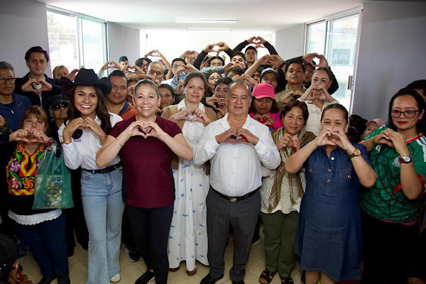 Mujeres, eje de la transformación social, afirma Laura Artemisa
