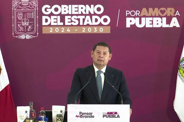 Gobernador llama a evitar bromas sobre amenazas; analizan operativo mochila