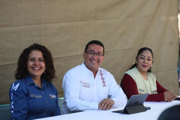 Pável Gaspar recorre la Mixteca poblana para impulsar obras comunitarias desde la voz del pueblo