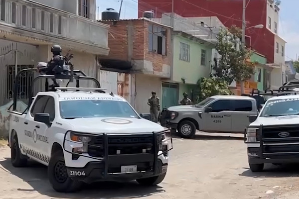 Resguardan inmueble en colonia Jorge Murad de la ciudad de Puebla; sería por robo de vehículo