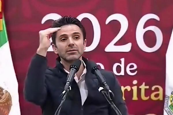 Realizan entrega de tarjetas del Bienestar; apoyos se darán en meses nones