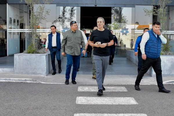 Participa Pepe Chedraui en protocolos tras activación de alerta sísmica desde el DGERI
