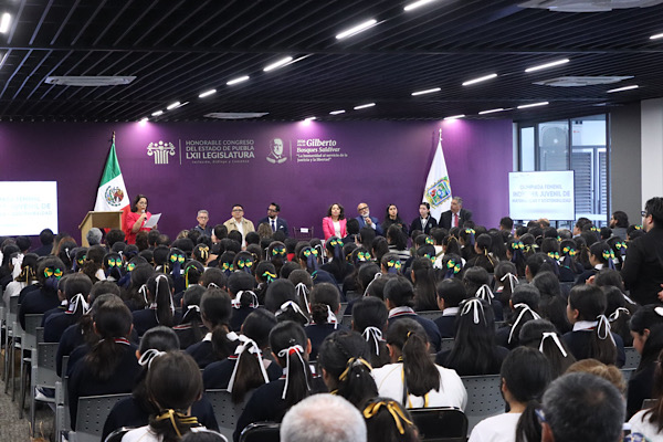 Realizan en el Congreso del Estado la Olimpiada Femenil Indígena Juvenil de Matemáticas y Sostenibilidad