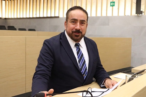 Propone Rafael Micalco modificaciones al Código Penal para combatir el robo de autopartes