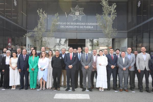 Presenta Pepe Chedraui Programa 360 ante gobernador y el sector empresarial en la DGERI