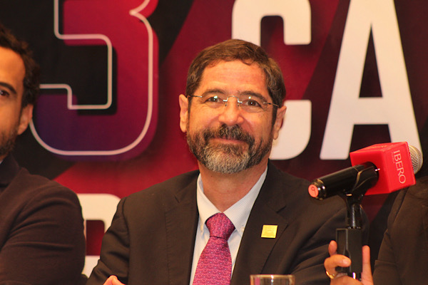 Ibero apuesta a proyectos que mejoren la movilidad: rector