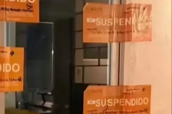 Durante 2026 han suspendido 15 consultorios y 9 clínicas en Puebla