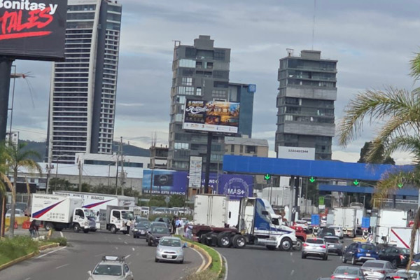 Se registran bloqueos de Amotac pese a anuncio previo de Segob 