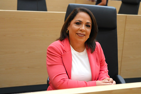 Presenta Soledad Amieva iniciativa para combatir el uso de uniformes y equipo policial apócrifo en Puebla