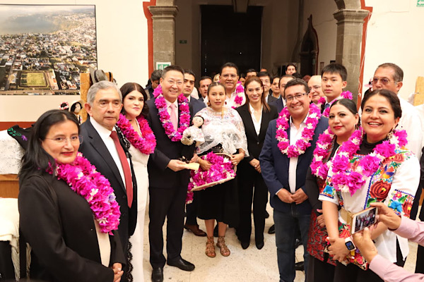 Congreso del Estado y Zacatlán fortalecen hermandad con China