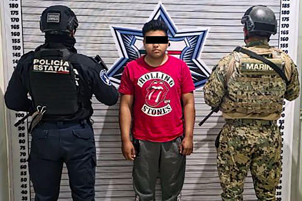 SSP y SEMAR detienen a presunto distribuidor de sustancias ilícitas en Puebla capital