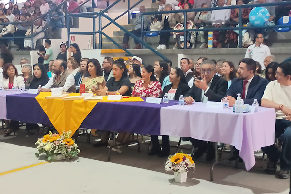 Reafirma diputada Norma Pimentel su compromiso con la educación