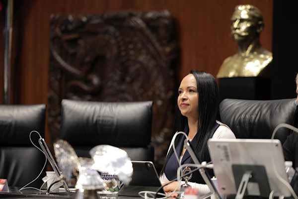 Respalda Liz Sánchez diálogo nacional para proteger a la niñez frente a los riesgos del entorno digital