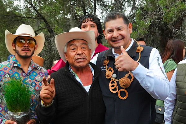 Gobierno estatal siembra futuro con bosques y agua limpia para las próximas generaciones
