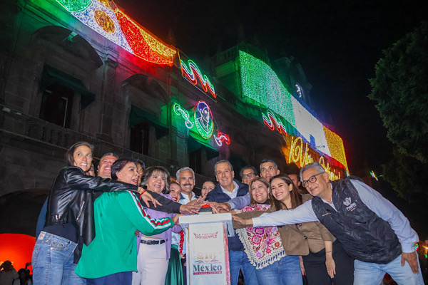 Encabeza Pepe Chedraui encendido por Fiestas Patrias