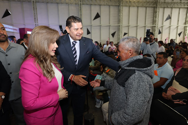 Gobierno del Estado y Sedif cumplen meta de mil cirugías gratuitas