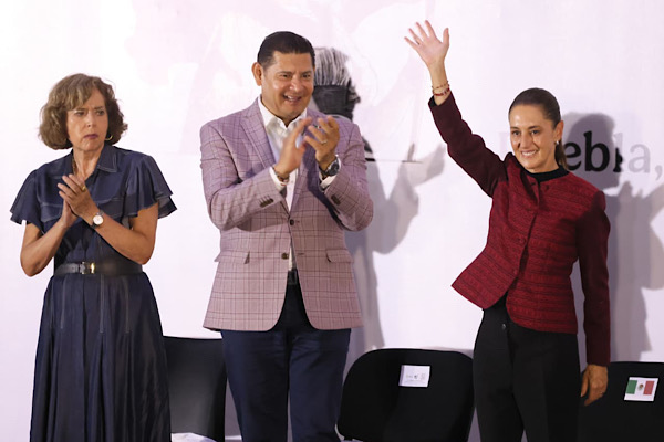 Claudia Sheinbaum refrenda en Puebla soberanía, bienestar y transformación con resultados