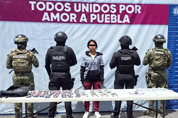 Detiene SSP a una integrante más de “Los Pocholos” en posesión de droga