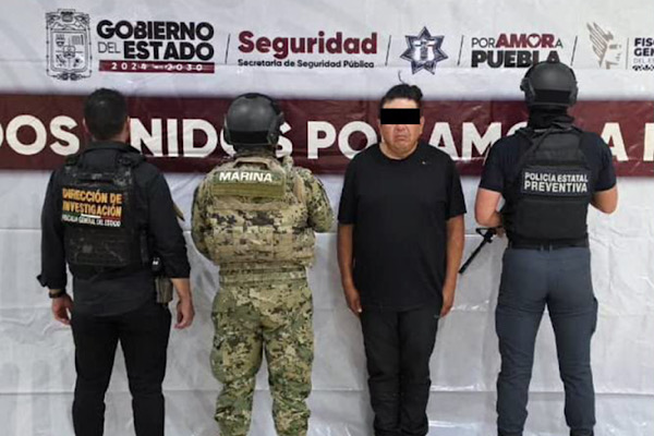 Detienen fuerzas de seguridad a masculino tras operativo en el mercado Morelos