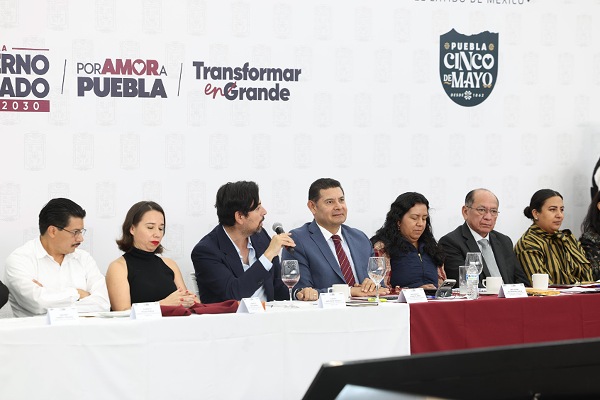 Alianza con empresarios acelera saneamiento integral del Río Atoyac