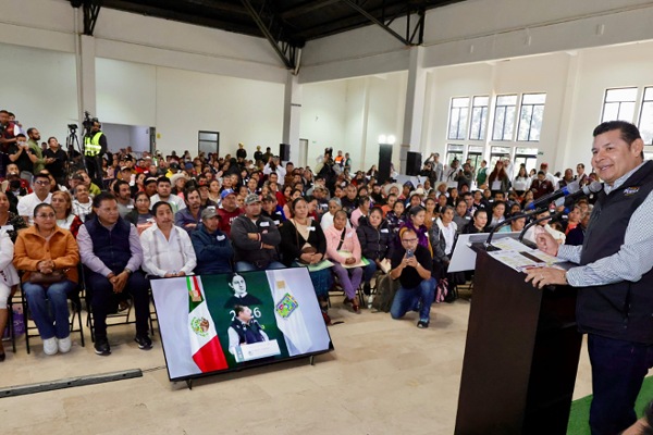 Gobierno federal y estatal garantizan hogares seguros a familias damnificadas por lluvias