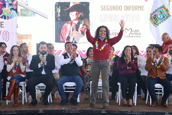 Diputada Azucena Rosas presenta su Segundo Informe de Actividades; resalta trabajo legislativo y de territorio en la Mixteca