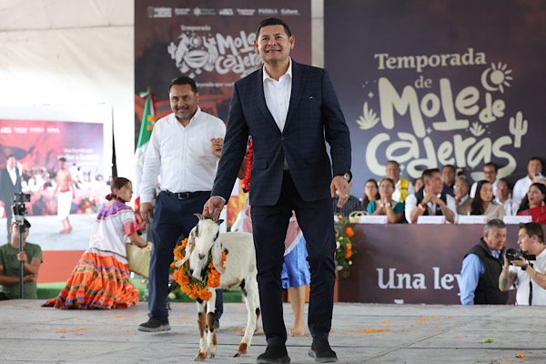 Mole de caderas enaltece patrimonio cultural y dinamiza turismo en el estado