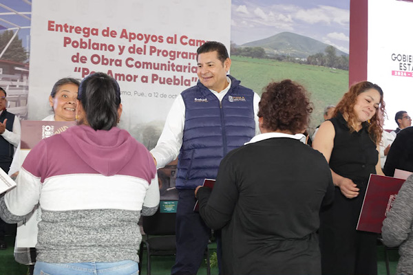 Proyectos de obra comunitaria contribuye al crecimiento económico con liderazgo de mujeres