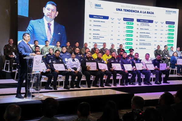 “Puebla Agradece” reconoce valor y entrega de quienes protegen a familias:Armenta Mier